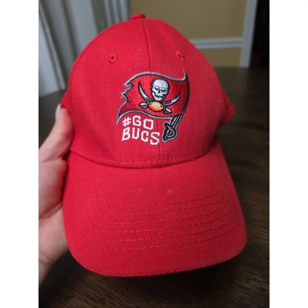 Tampa Bay Buccaneers Hat Cap Strap Back NFL Team One Size Adjustable‎